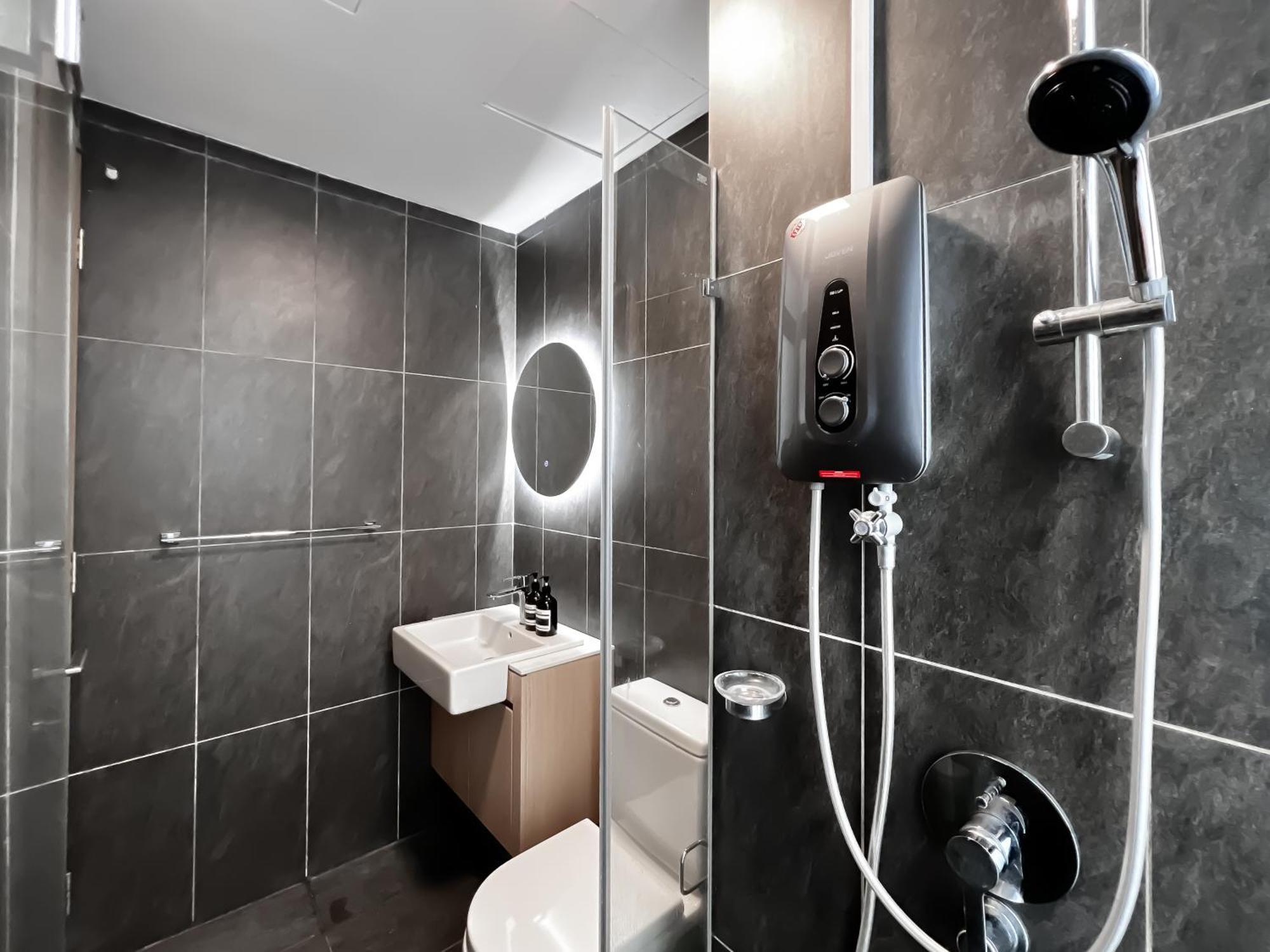 The Luxe By Manhattan Group Pangsapuri
